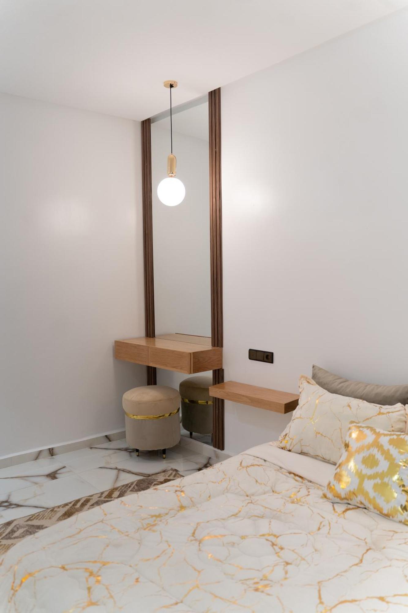 La Terrassa Appartement Climatise Азру Екстериор снимка