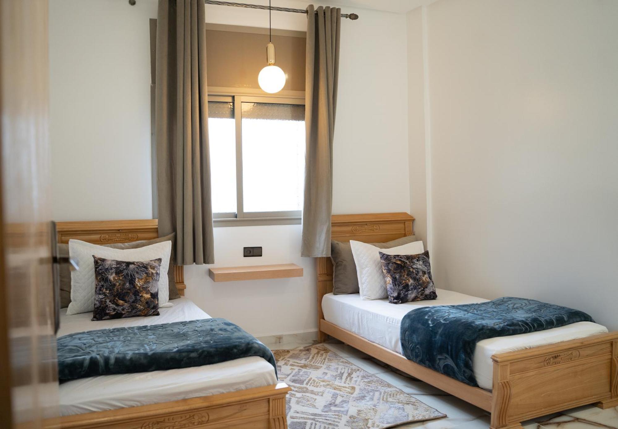 La Terrassa Appartement Climatise Азру Екстериор снимка