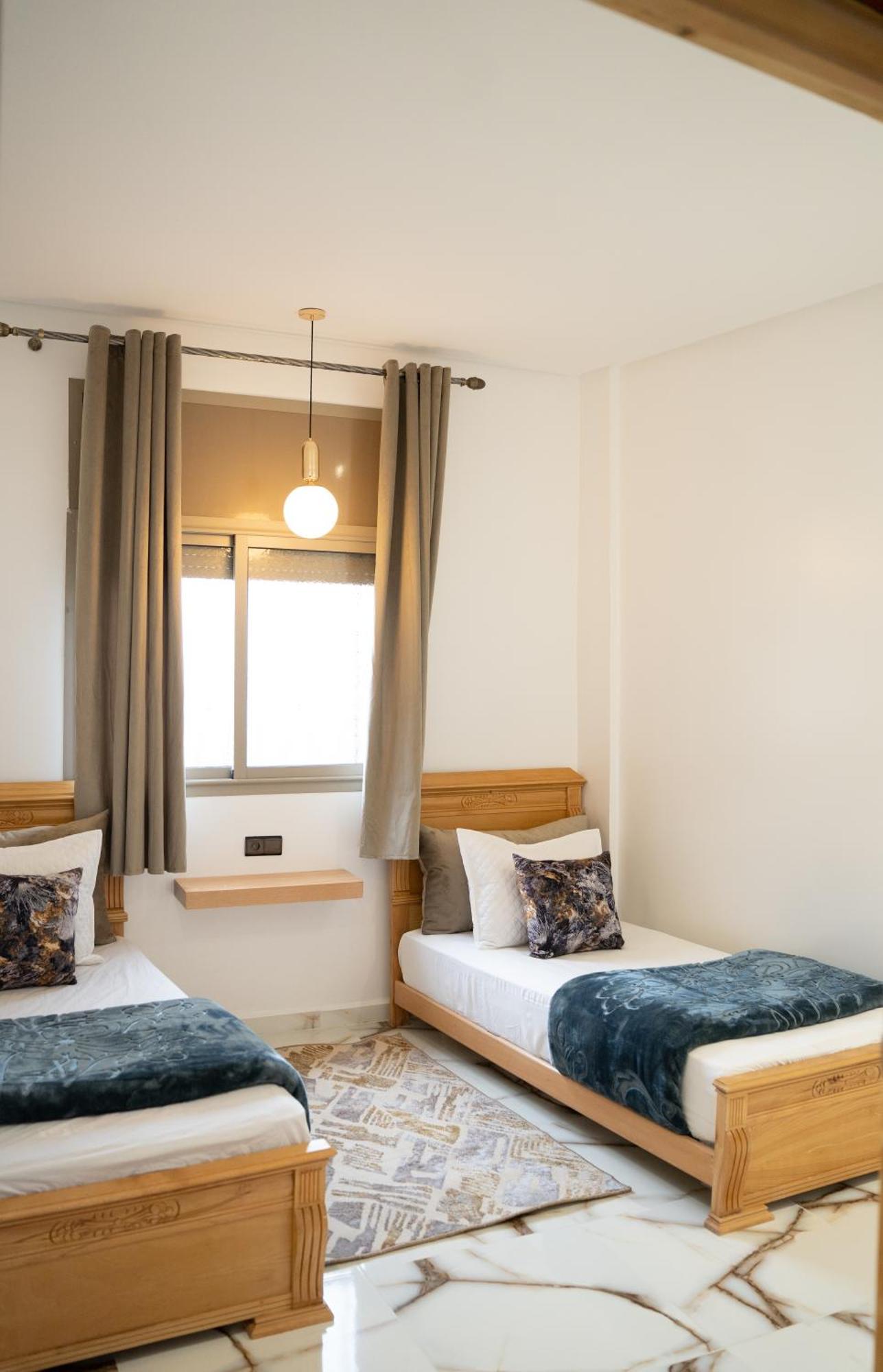 La Terrassa Appartement Climatise Азру Екстериор снимка